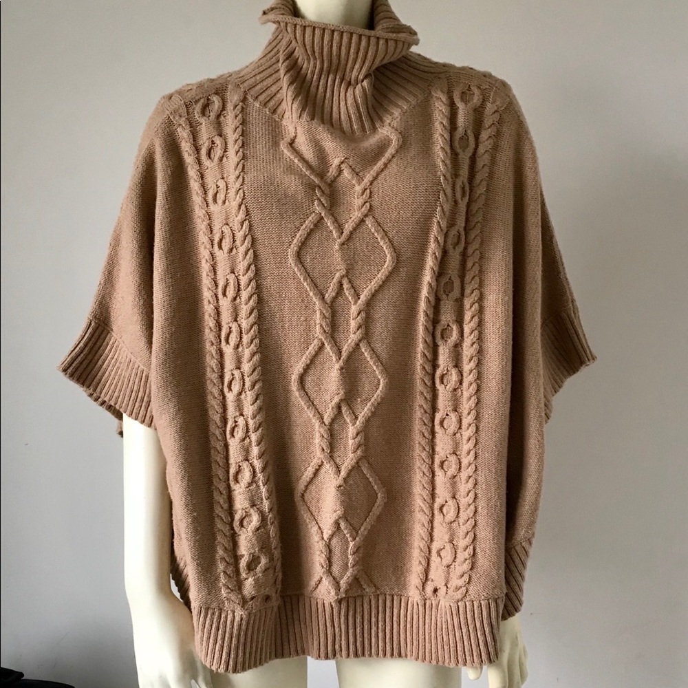 Gap Womens sweater poncho